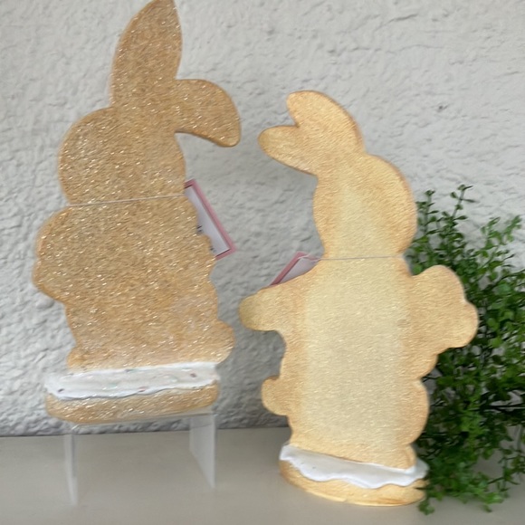 Cupcakes and Cashmere Sugar Cookie Couple Bunnies - Picture 8 of 8